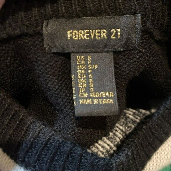 Forever 21 Women’s Christmas Sweater‎ Santa Sequins Party Size Small - Picture 3 of 4